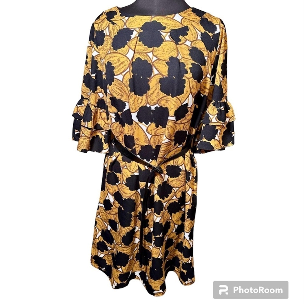 NWT Molly Bracken premium size large saffron yellow dress